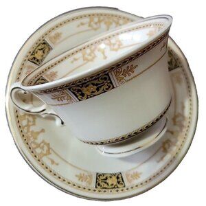 Syracuse China USA Old Ivory Calhoun  Black Gold Floral Scrolls Gold Trim Vyg